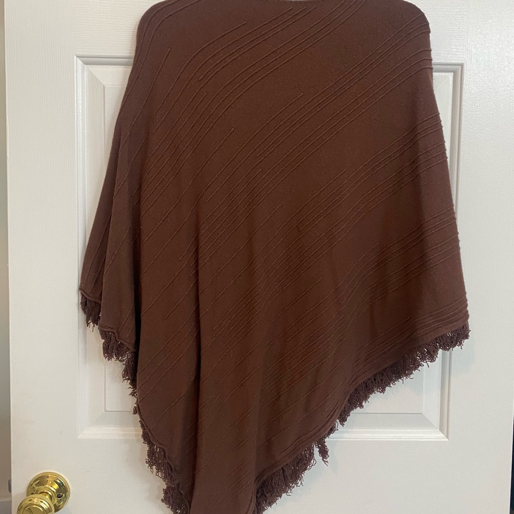 Poncho sweater